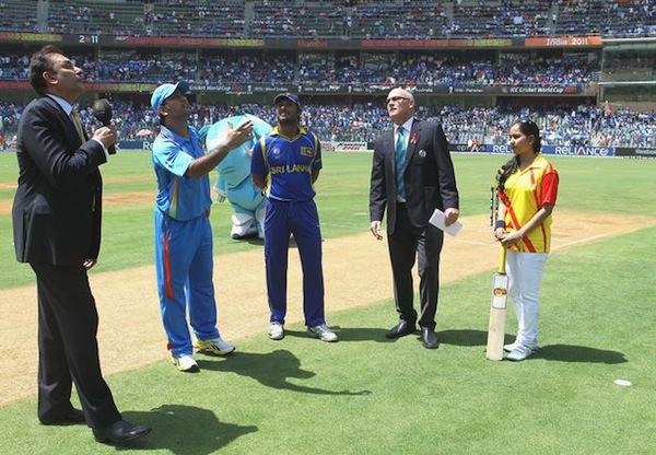 LOC Final @ LORDS|| Thunder Strikers Vs Superstars || Jan 22,Sunday 2012. - Page 8 Coin+toss